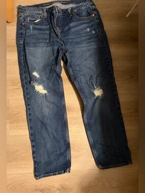 Old navy boyfriend jeans straight size 14 Distressed Dark Wash Jeans - Blue